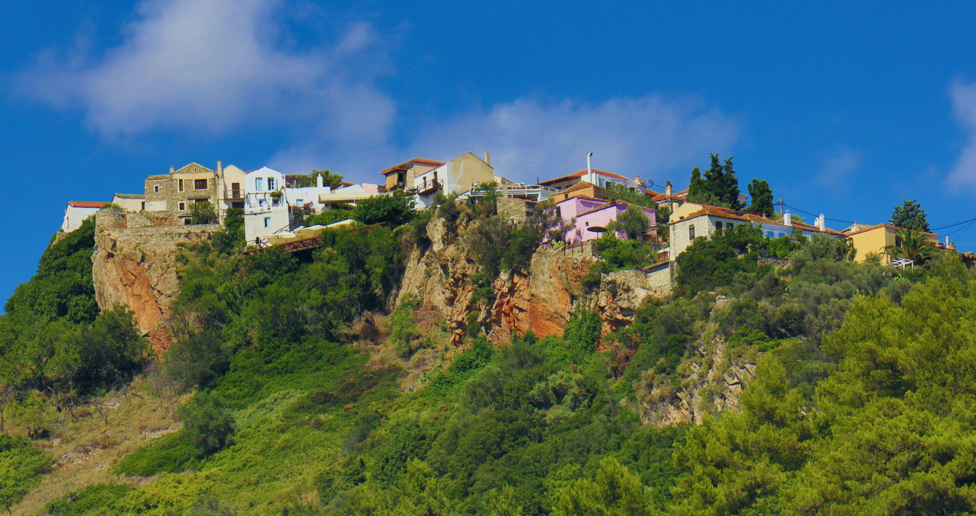 Αλόννησος topoguide: Η Χώρα Αλοννήσου