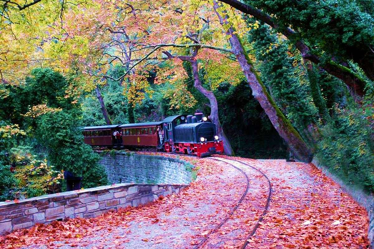 Western Pelion topoGuide: The old train of Mt Pelion